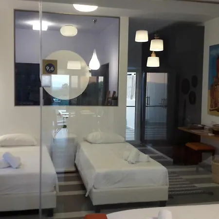 ヴィラ Elpiniki イキソス