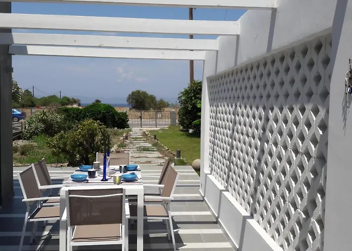 Elpiniki * إكْسِيا