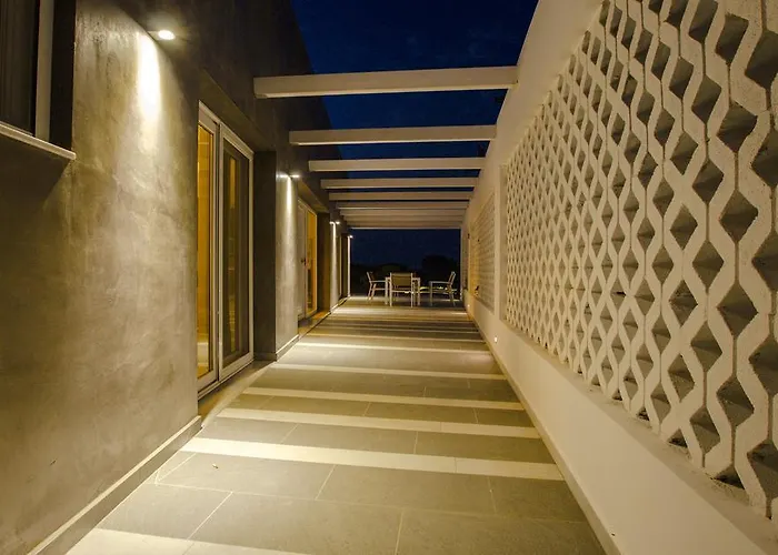 Elpiniki Villa Ixiá