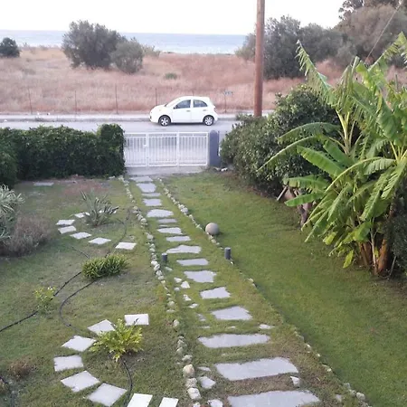 וילה Elpiniki איקסיה