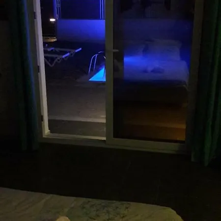 Elpiniki * Ixiá